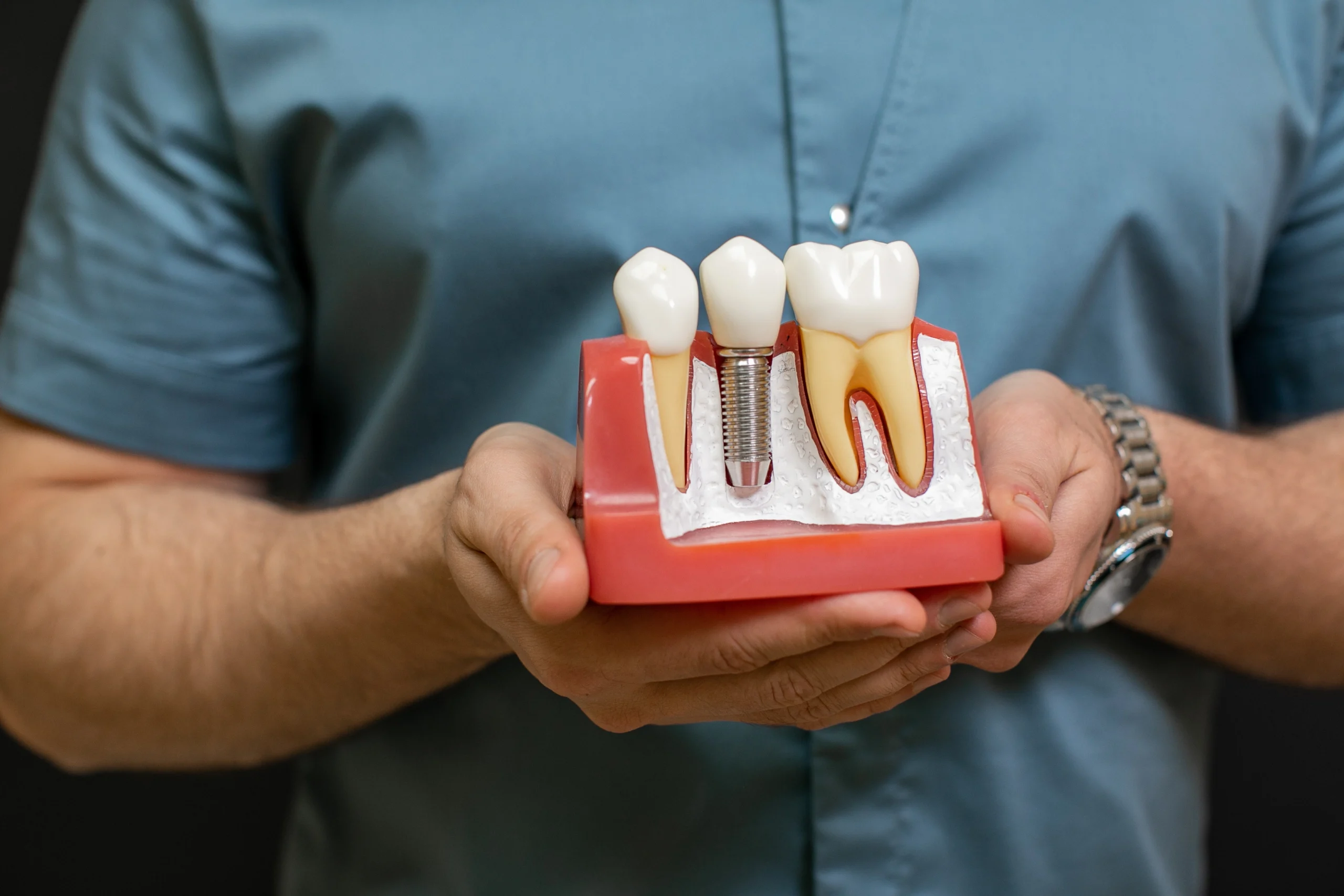 Do Dental Implants Hurt